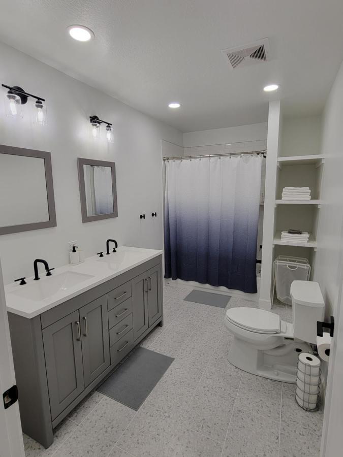 Spacious & Modern Apartment, Close To Universities And Mountains Mapleton エクステリア 写真